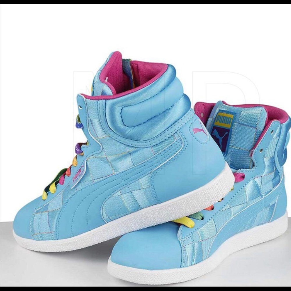RARE Puma First Round Shoes